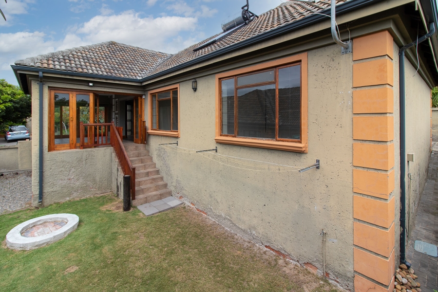 3 Bedroom Property for Sale in East Bank Eastern Cape